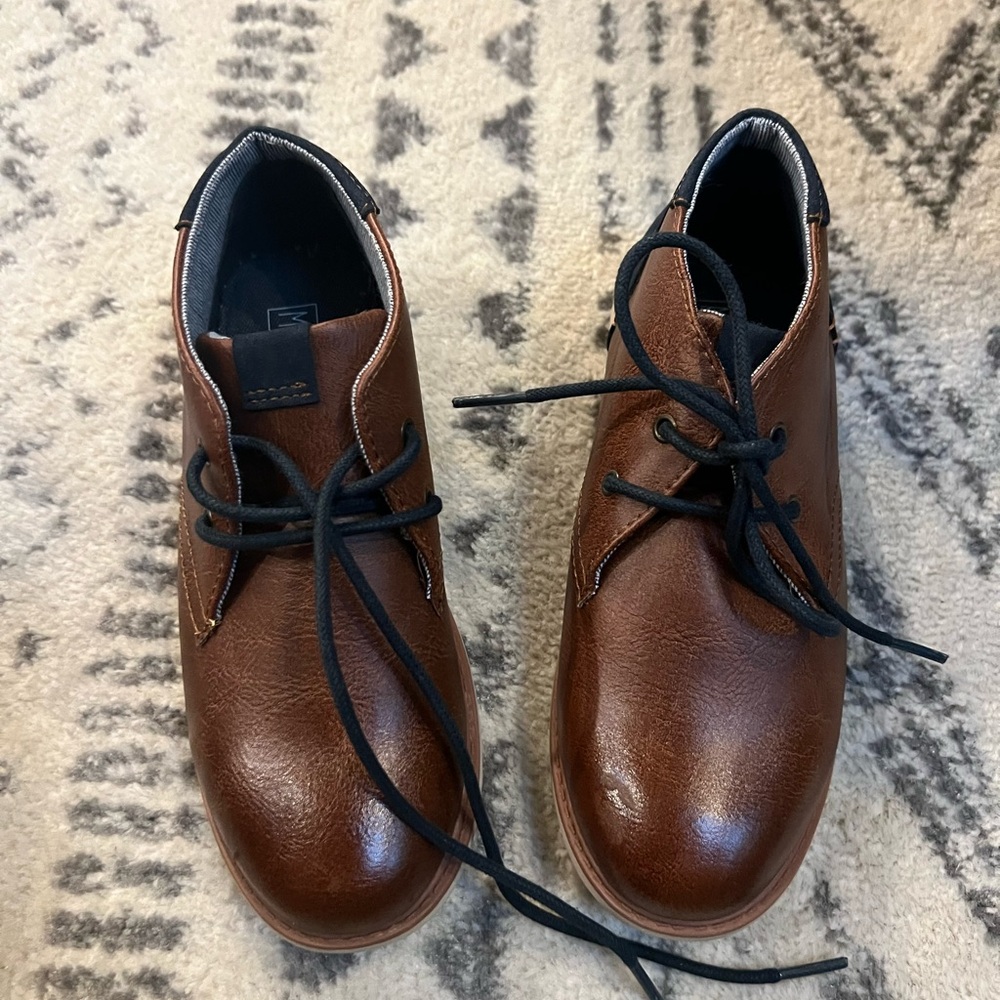 Max + Jake Kids sz3  Chukkas with Seersucker Lining